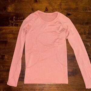 lululemon athletica Coral Long Sleeve Top (hip length)